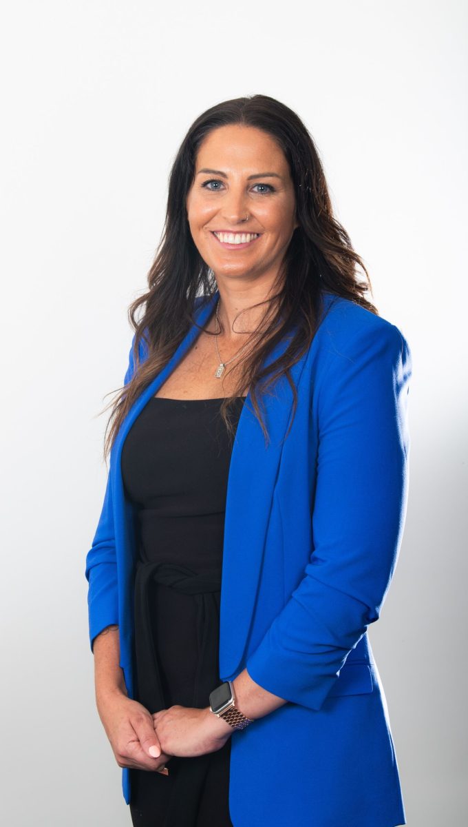 10_EMINATE_EmShoemarkPortraist_12FEB'26